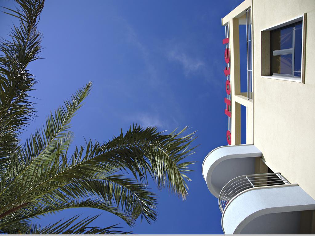 Hotel Tiziano Trapani Exterior photo