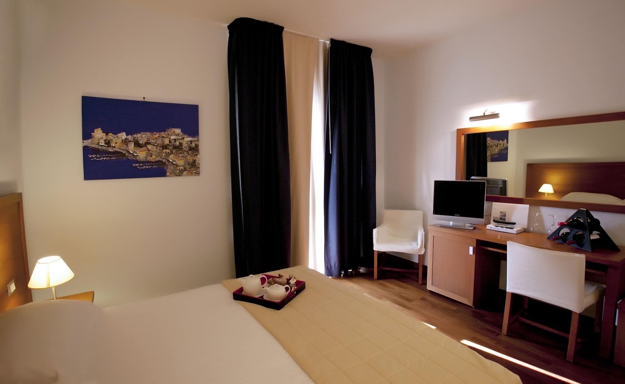 Hotel Tiziano Trapani Exterior photo
